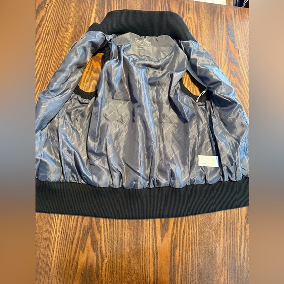 Calvin Klein Performance Puffer Down Vest Jacket Women’s Sz S Black Zip NWT - Picture 16 of 16